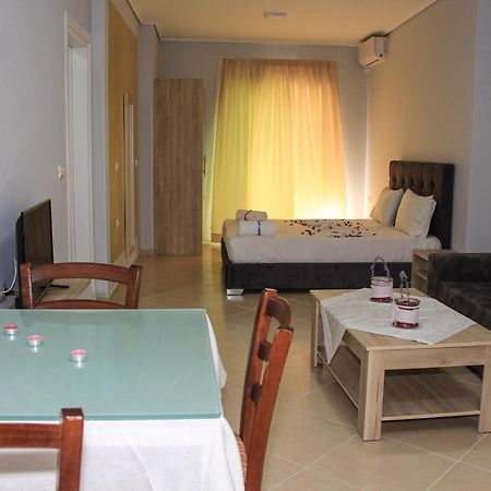 Maxi'S Apartments Sarande Exterior photo