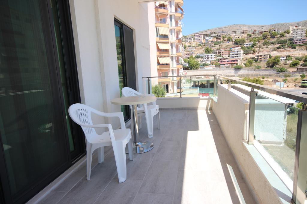 Maxi'S Apartments Sarande Exterior photo
