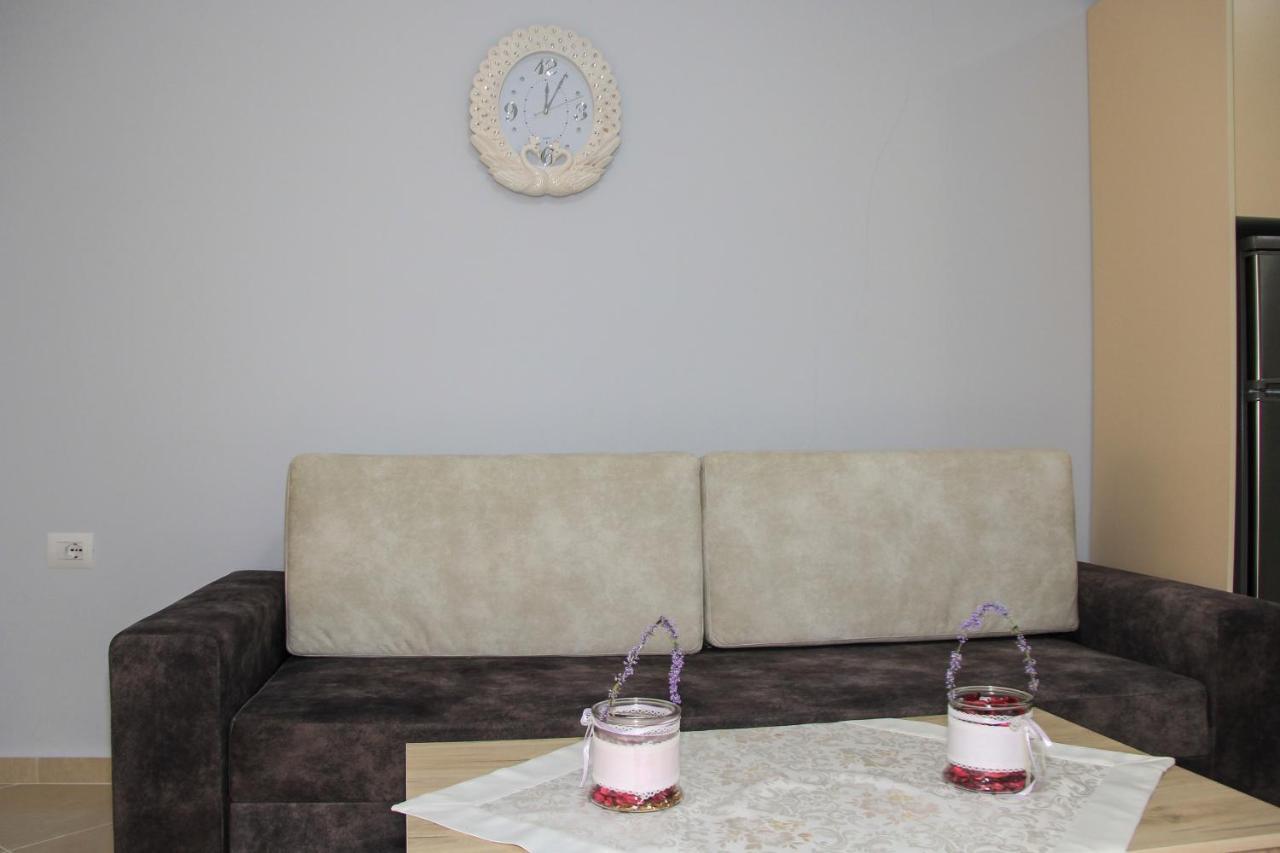 Maxi'S Apartments Sarande Exterior photo