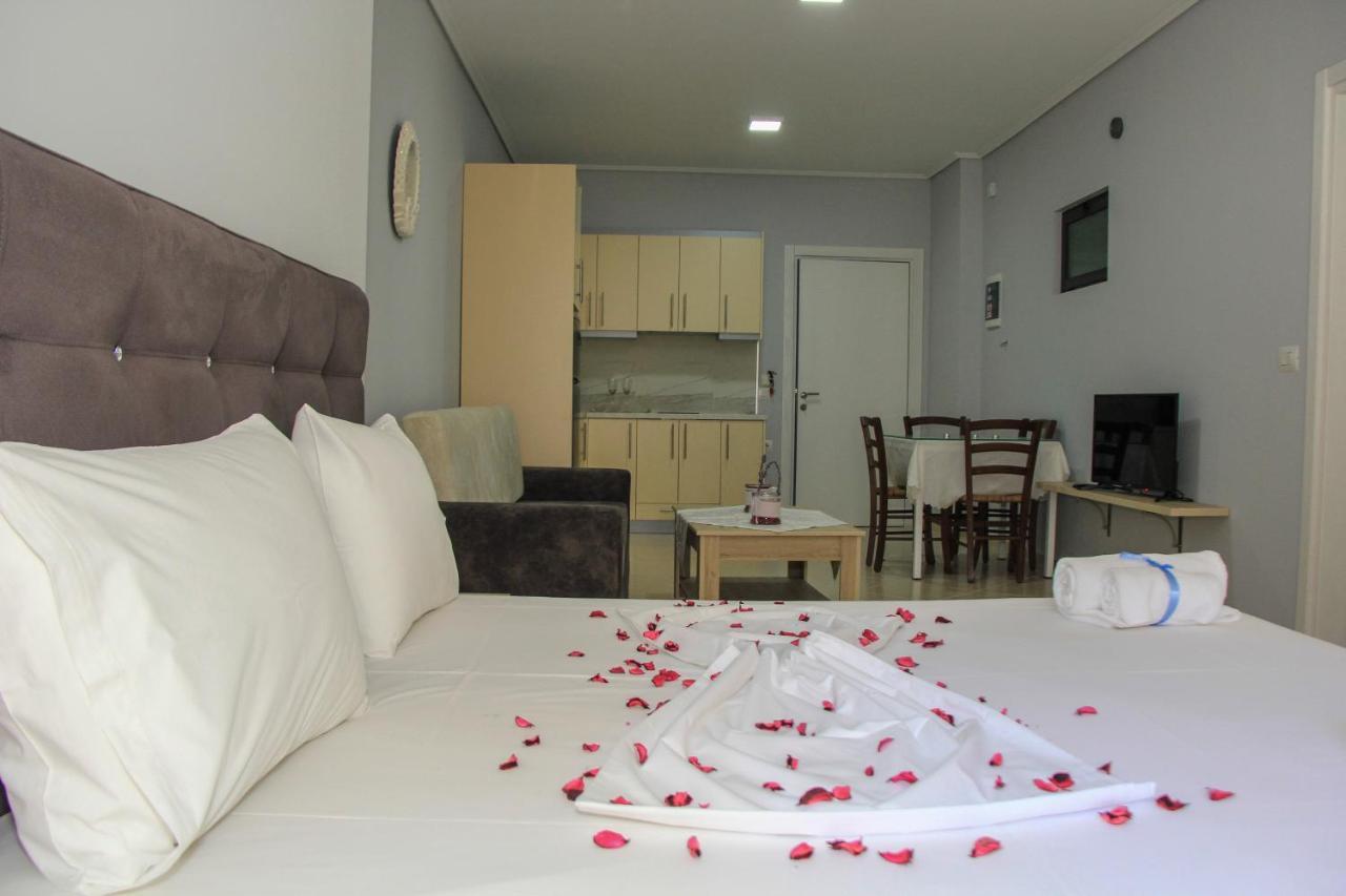 Maxi'S Apartments Sarande Exterior photo