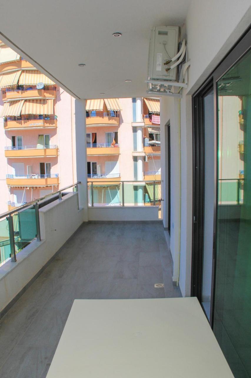 Maxi'S Apartments Sarande Exterior photo
