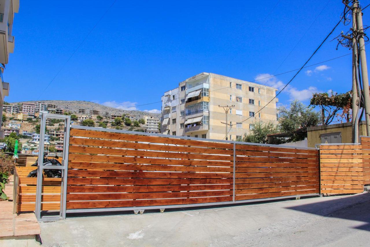 Maxi'S Apartments Sarande Exterior photo