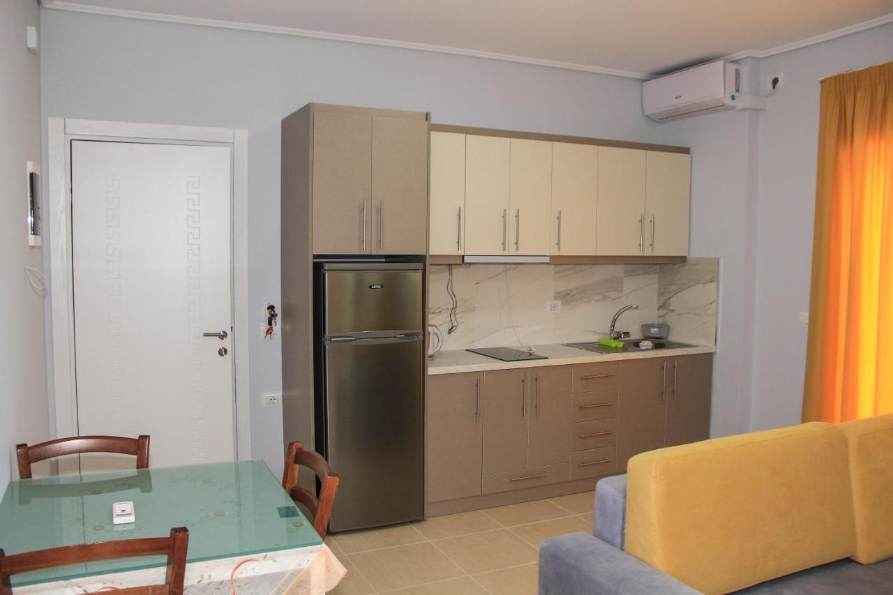 Maxi'S Apartments Sarande Exterior photo