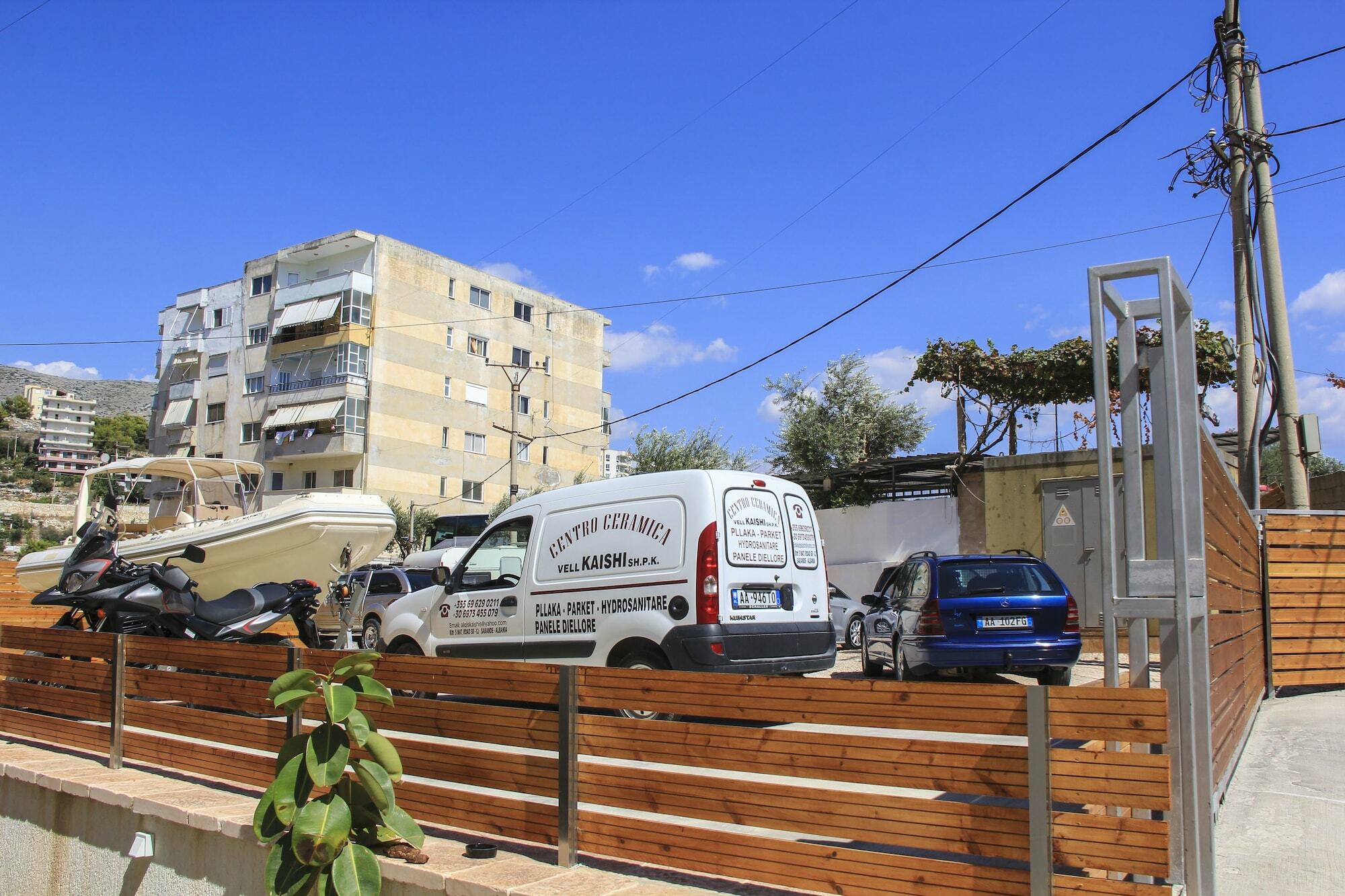 Maxi'S Apartments Sarande Exterior photo